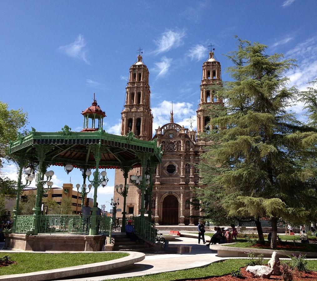 Palacio Del Sol Chihuahua Buitenkant foto